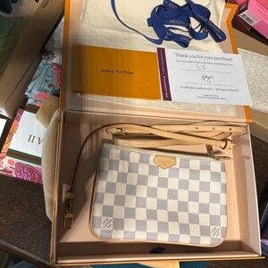 Damier Azur Double Pochette Microchip Full Inclusion